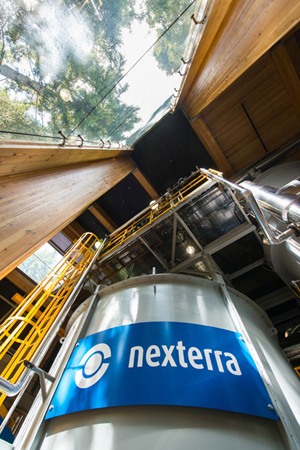 The Nexterra gasifier at UBC’s new combined heat and power (CHP) facility in Vancouver, BC opened on September 13, 2012. (CNW Group/Nexterra Systems Corp.).